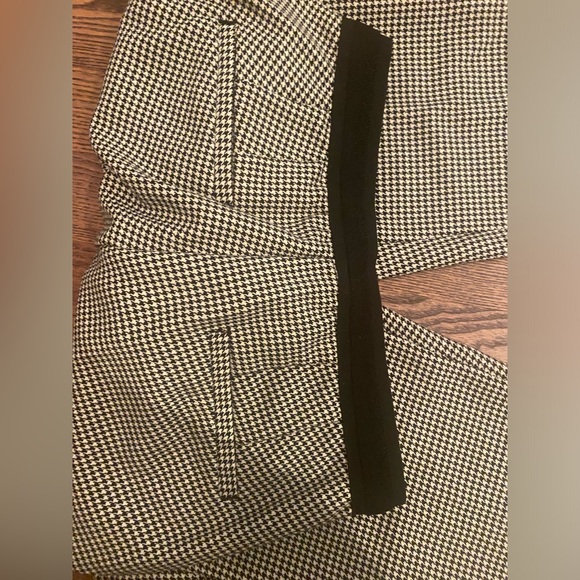 Zara checkered ankle-lenght mid-rise pants size M - Picture 5 of 5